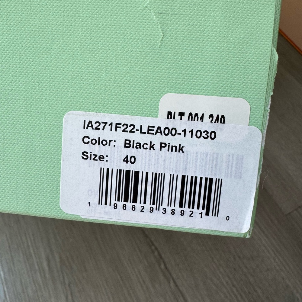 OFF-WHITE SNEAKERS - Picture 8 of 8